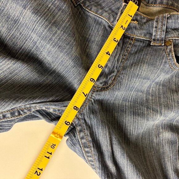 Touch by Alyssa Milano Verticle Stripe Low-rise Boot-Cut Bears Jeans Size 10 - Picture 13 of 14